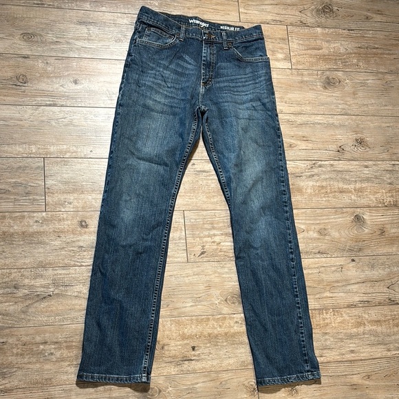 Wrangler Relaxed Fit Men's Blue Jeans Size 32 X 34 - Picture 1 of 5